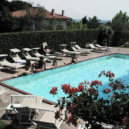 Maria Hotel 3*